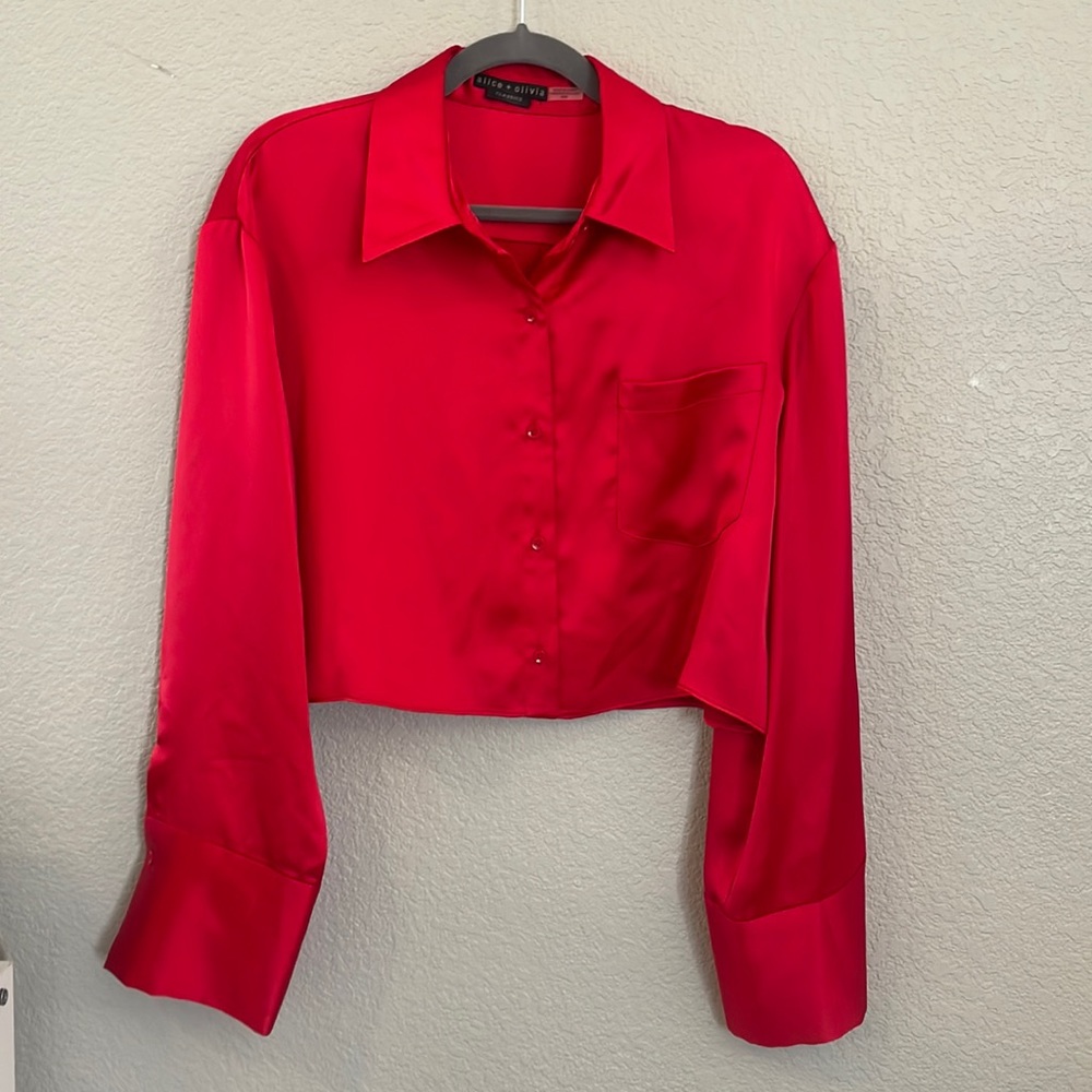 Alice + Olivia Red Silk long sleeve blouse. Size Medium.